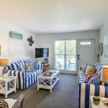 New Smyrna Beach Abode With Fire Pit, Walk To Beach! Εξωτερικό φωτογραφία