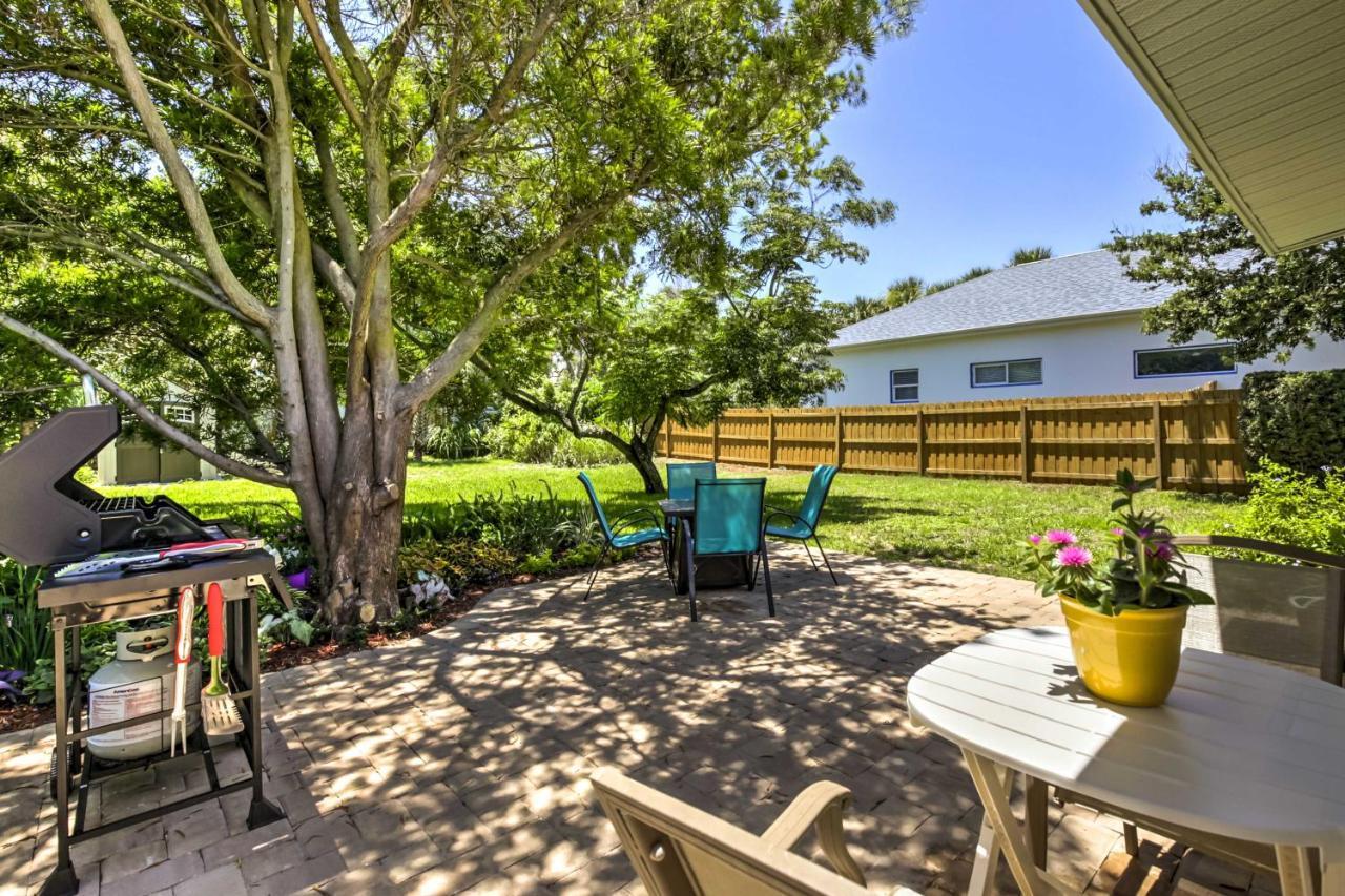 New Smyrna Beach Abode With Fire Pit, Walk To Beach! Εξωτερικό φωτογραφία