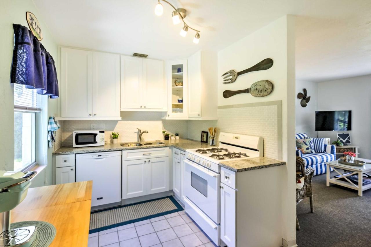 New Smyrna Beach Abode With Fire Pit, Walk To Beach! Εξωτερικό φωτογραφία