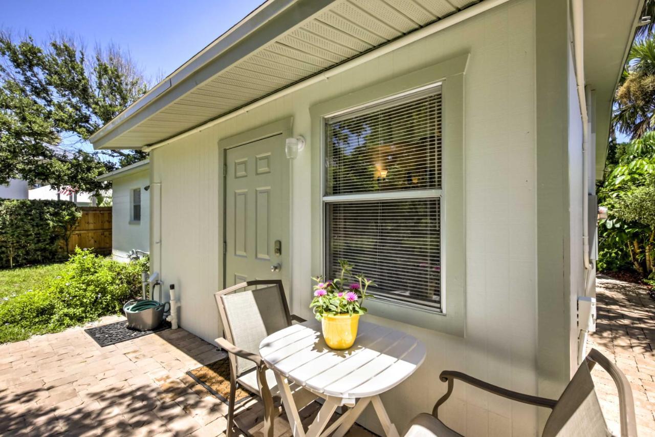 New Smyrna Beach Abode With Fire Pit, Walk To Beach! Εξωτερικό φωτογραφία